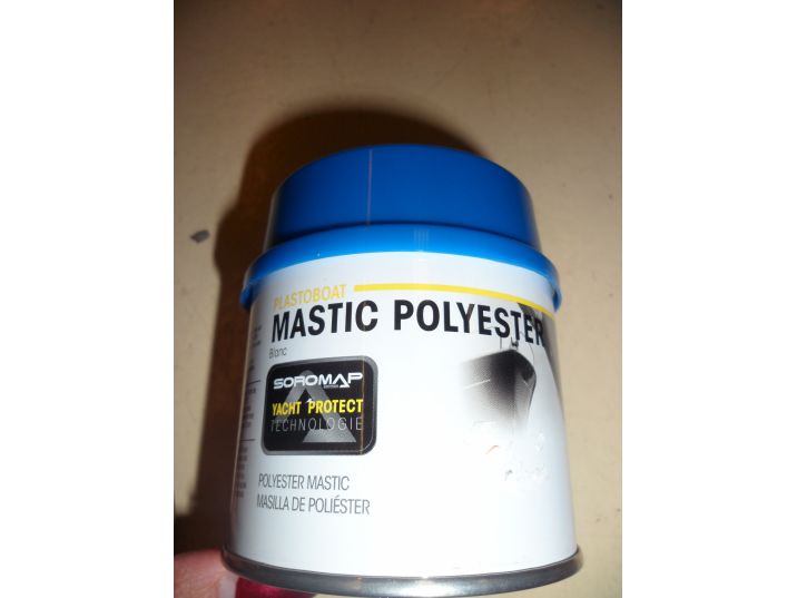 Mastic polyester Plastoboat
