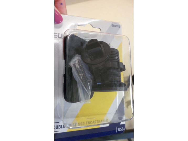Double prise USB Encastrable