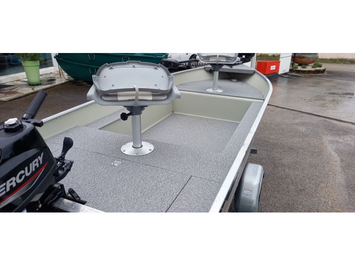 400 Fish DLX + MERCURY F-6 ML + Remorque
